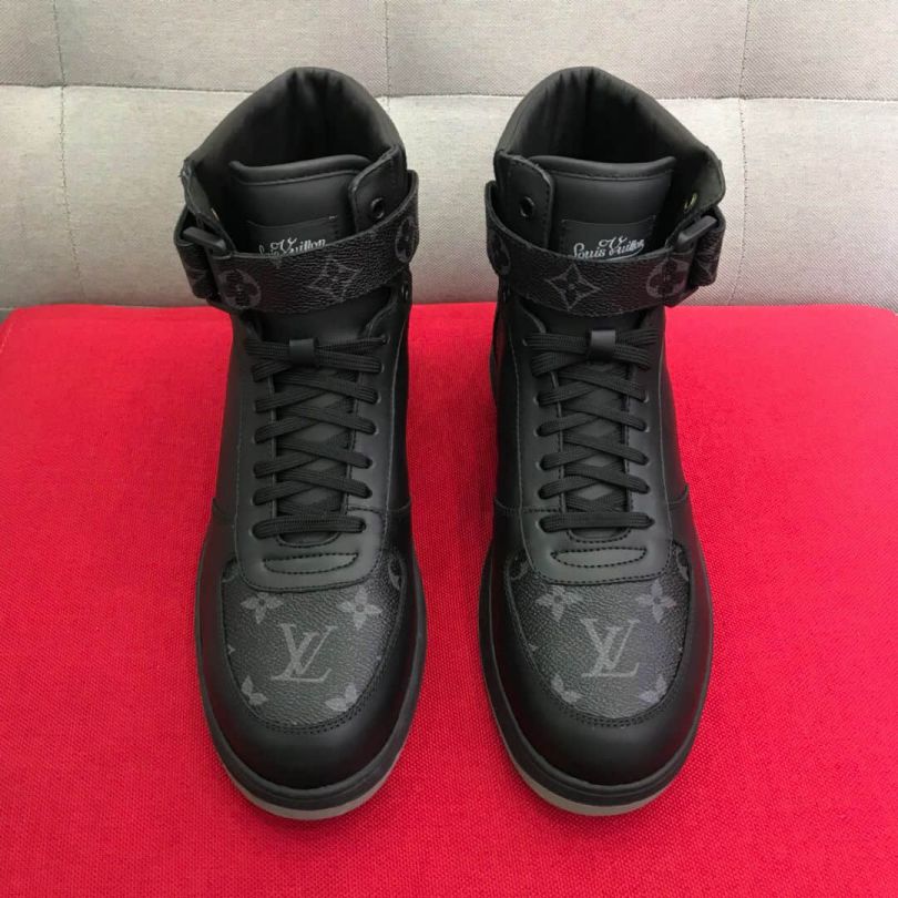 Replica 2018 LV RIVOLI Sneakers 1A3MSO Men Sandals