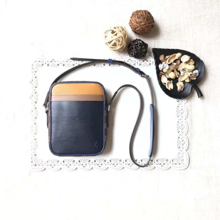 Replica LV 2018 DANUBE SLIM Crossbody Camera Bag M51459 Shoulder Bags