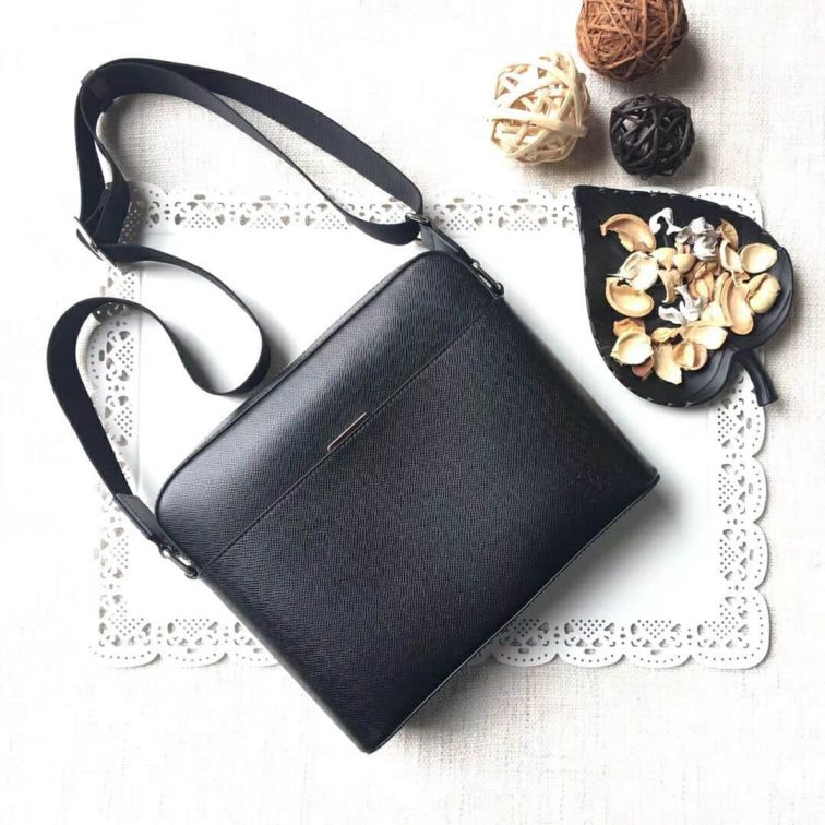 Replica LV Taiga Leather Anton Crossbody M34408 Shoulder Bags