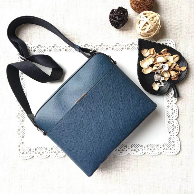 Replica LV Taiga Leather Anton Crossbody M34409 Shoulder Bags