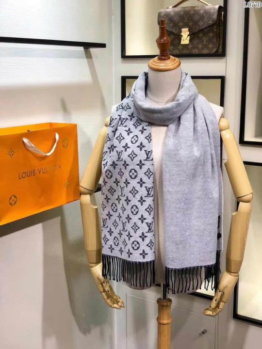 Replica LV Classic Cashmere Women Scarves
