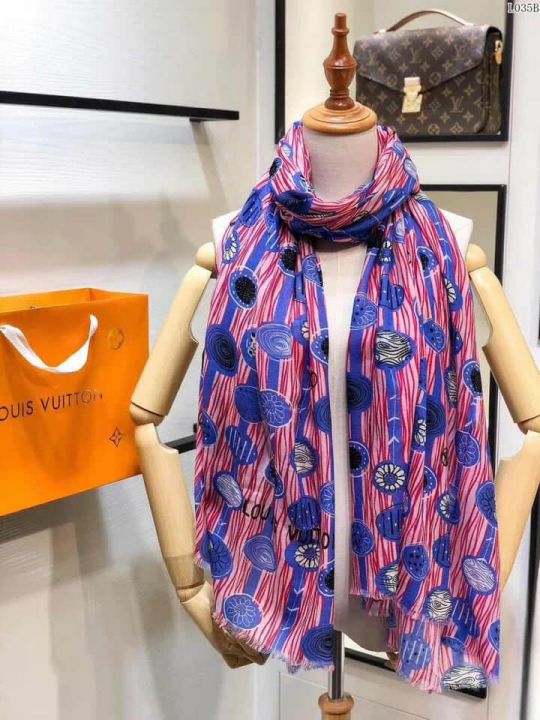 Replica 2018 LV Suede Women Scarves