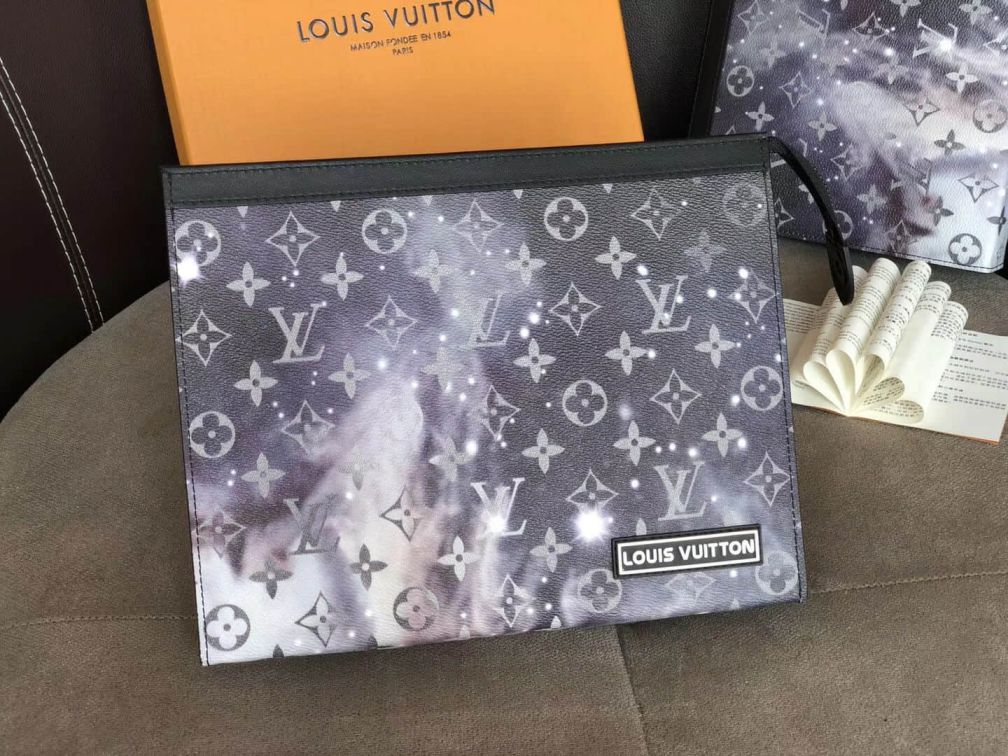 Replica LV Pochette Voyage M44448 Clutch Bags