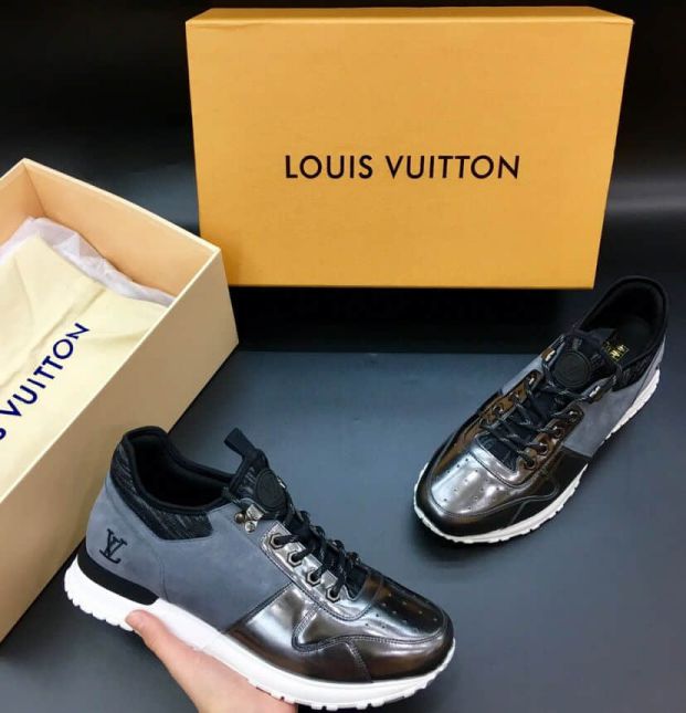 Replica LV Embroidery RUN AWAY Men Sneakers