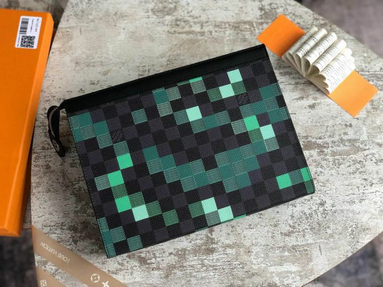 Replica LV M41696 POCHETTE VOYAGE Clutch Bags