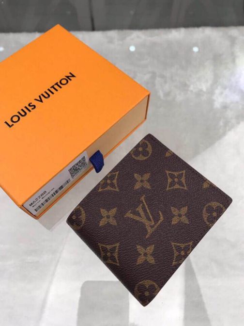 Replica LV M62288 Monogram Marco Bi Fold Wallets