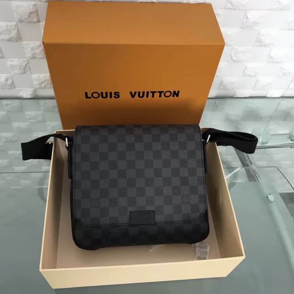 Replica LV District Small Classic Damier Graphite Canvas Leather Crossbody N41260 Shoulder Bags