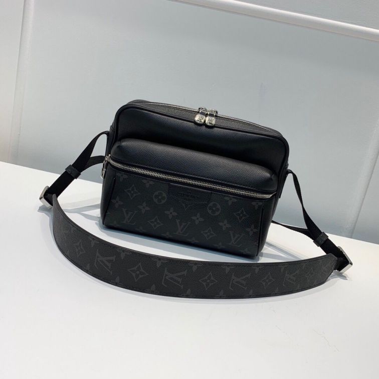 Replica LV M30233 Black OUTDOOR Messenger Shoulder Bags
