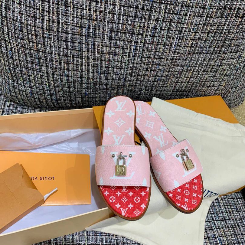 Replica LV LOCK IT Sandals 1A5813 Women Sandals