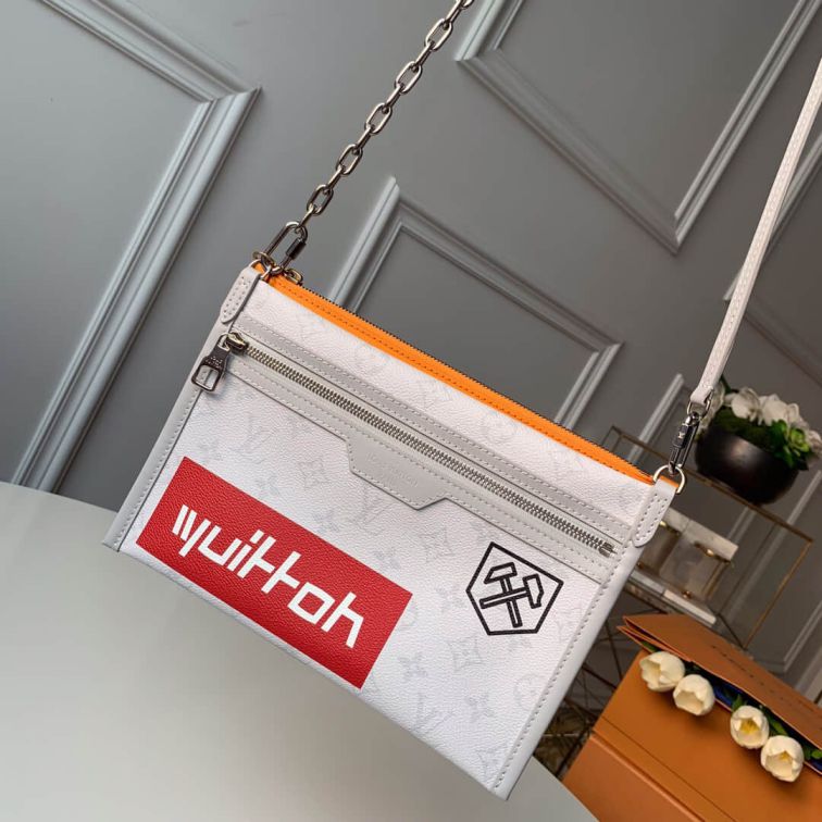 Replica LV Flat Print Messenger Chain M44640 Shoulder Bags