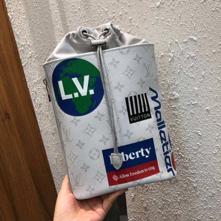 Replica LV Chalk M44629 White Shoulder Bags