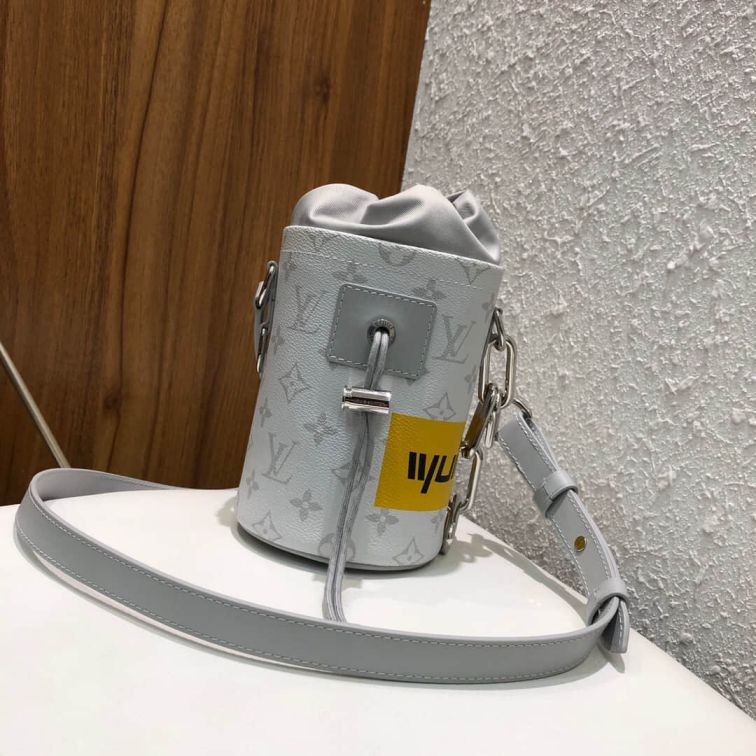 Replica LV Chalk Nano Chain Crossbody M44631 White Shoulder Bags