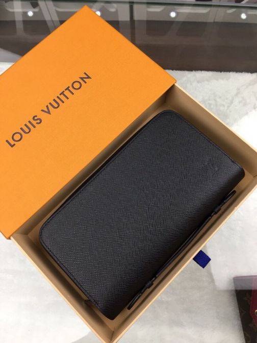Replica LV M42097 Zippy Large Bi Fold Wallets