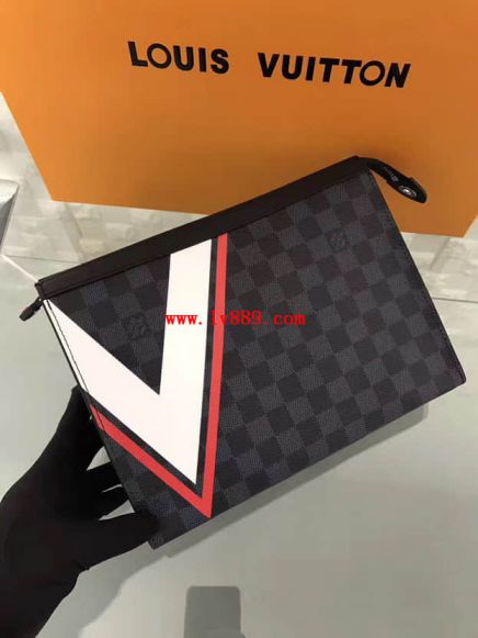 Replica LV N64023 Pochette Voyage V Gaston Print Clutch Bags