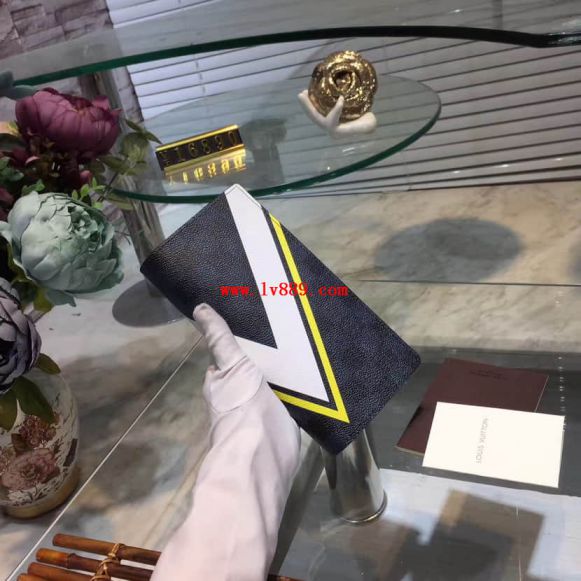 Replica LV N64004 Brazza Bi Fold Damier Cobalt Print Wallets