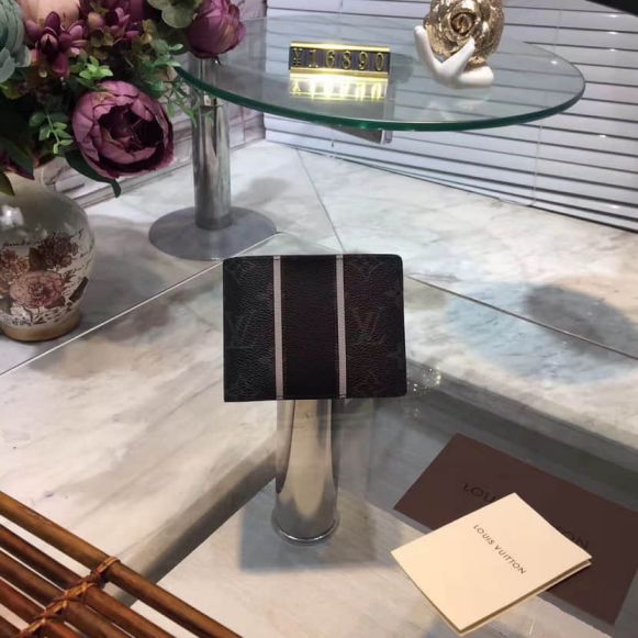 Replica 2017 LV x Fragment Design Hiroshi Fujiwara Japan Multiple Bi Fold M64439 Wallets