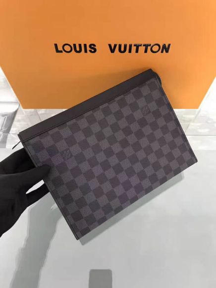 Replica LV POCHETTE VOYAGE Men Black Medium N41696 Clutch Bags