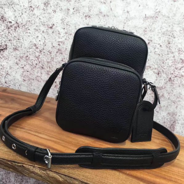 Replica LV Taurillon Leather Black AMAZONE 22 M54302 Shoulder Bags