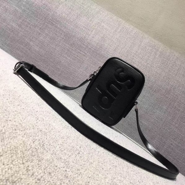 Replica LV Supreme Men Mini Camera Crossbody Black Shoulder Bags