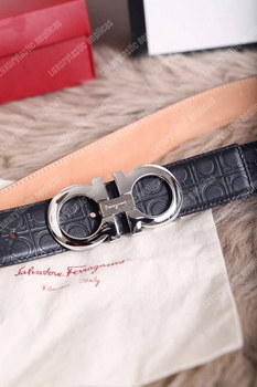 Replica ﻿Salvatore Ferragamo Adjustable Gancini Belt