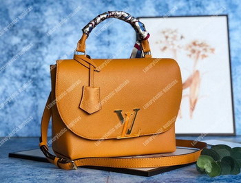 Replica LV Volta Safran