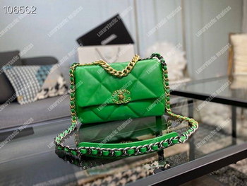Replica Chanel 19 Maxi Flap Bag Green