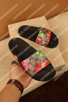 Replica Gucci GG Blooms Supreme Slide Sandal