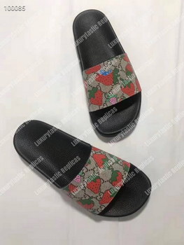 Replica Gucci Strawberry Slide Sandal