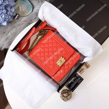 Replica Chanel Boy Handbag Red