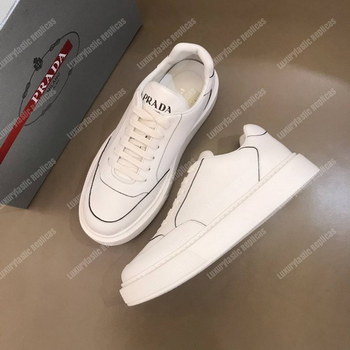 Replica Prada Leather Sneakers WhiteBlack Linning
