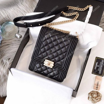 Replica Chanel Boy Handbag Black