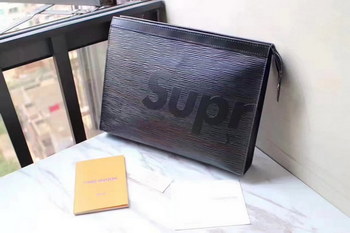 Replica Louis Vuitton M61692 Pochette Voyage Supreme