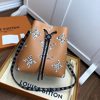 Replica Replica Louis Vuitton Women NeoNoe Bucket Bag V Jungle Capsule Collection M44717