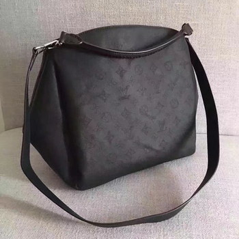 Replica Louis Vuitton M50031 Babylone PM Noir