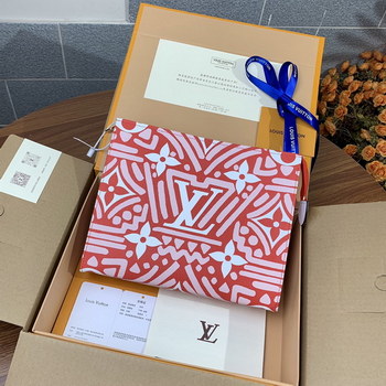 Replica Replica LV Toiletry Pouch 26 in Monogram 001