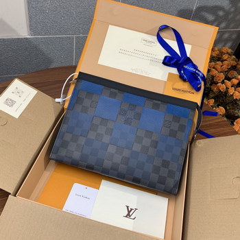 Replica Replica LV Toiletry Pouch 26 in Monogram 030