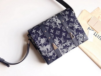 Replica Replica Louis Vuitton M57282 Trunk Messenger Monogram Tapestry Coated Canvas