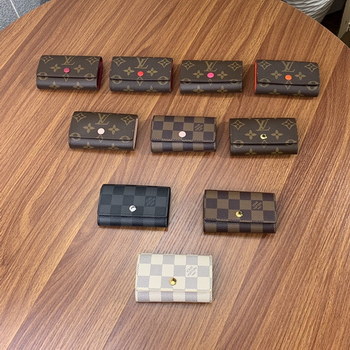 Replica Top Copy Louis Vuitton 6 KEY HOLDER