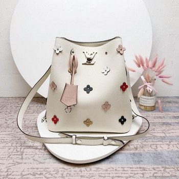 Replica Louis Vuitton M53081 Lockme Bucket Soft Calfskin White