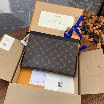 Replica Replica LV Toiletry Pouch 26 in Monogram 031