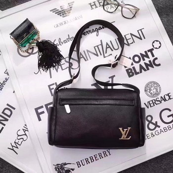 Replica Louis Vuitton 6006 Men Leather Mini Messenger Bag Black