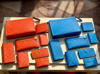 Replica Perfect Replica Louis Vuitton 2020 New wallet and pouch