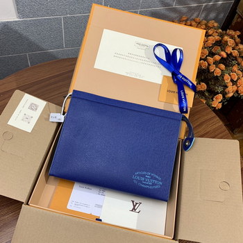 Replica Replica LV Toiletry Pouch 26 in Monogram 007