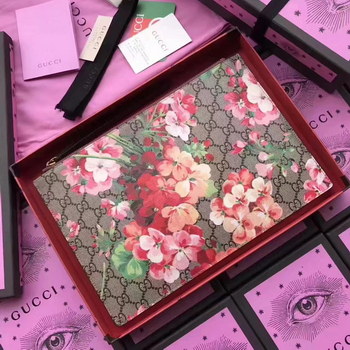 Replica Gucci 473904 Blooms Print GG Supreme Men Pouch