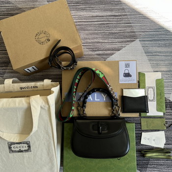 Replica Replica Gucci Small Top Handle Bag with Bamboo Black 675797 High End