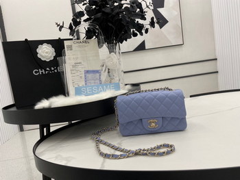 Replica Hot Sale Chanel Classic Flap Sheepskin Shoulder Bag 20Cm For Ladies lavender Wiht Gold
