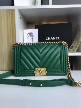 Replica Replica 25cm V Boy Chanel Handbag Green Grained Calfskin Gold Tone Metal