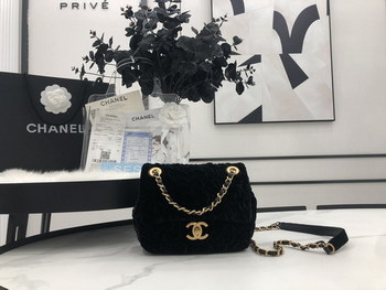Replica AAA Quality Chanel Mini Flap Bag Black Velvet with Gold Hardware For Girls Online AS2619