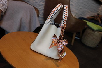 Replica 2018 New Replcia Hermes Picotin Lock Bag 22cm 24cm with Braided Handles Empsom Calfskin White