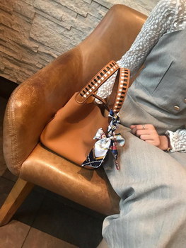 Replica 2018 New Replcia Hermes Picotin Lock Bag 22cm 24cm with Braided Handles Empsom Calfskin Light Coffee